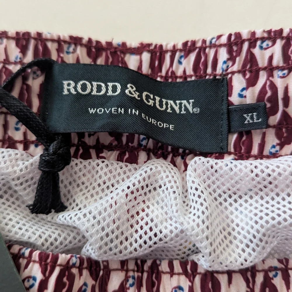 Rodd & Gunn brand new